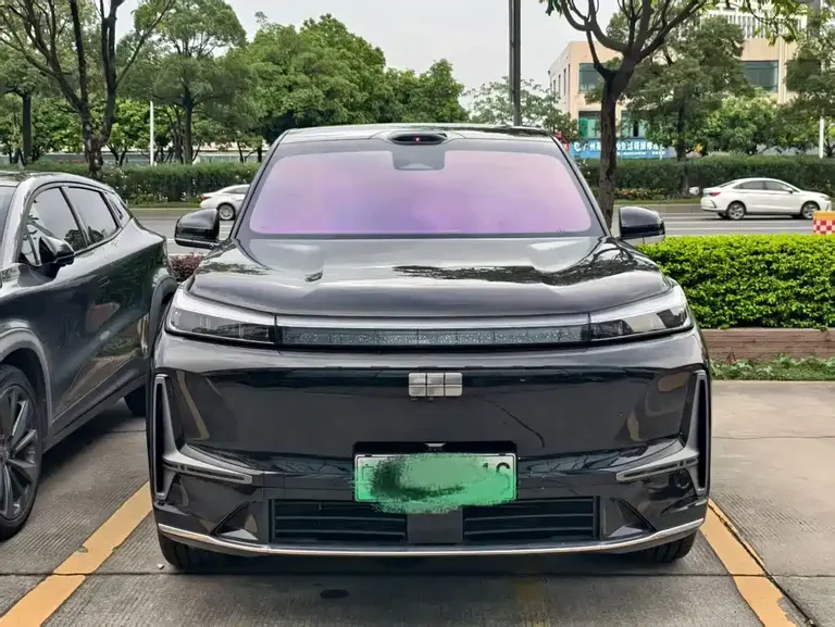 Geely Galaxy M9 210 km 4 WD Navigator