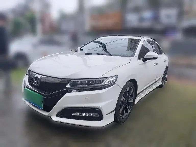 Honda Spirior 2.4 L Si