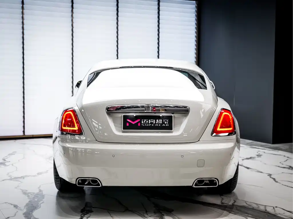 Wraith 6.6 T Black Badge Edition