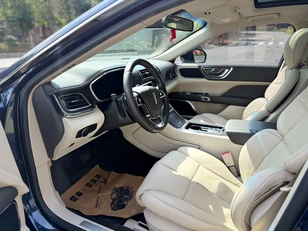 Lincoln Continental 2.0 T 2 WD Graceful