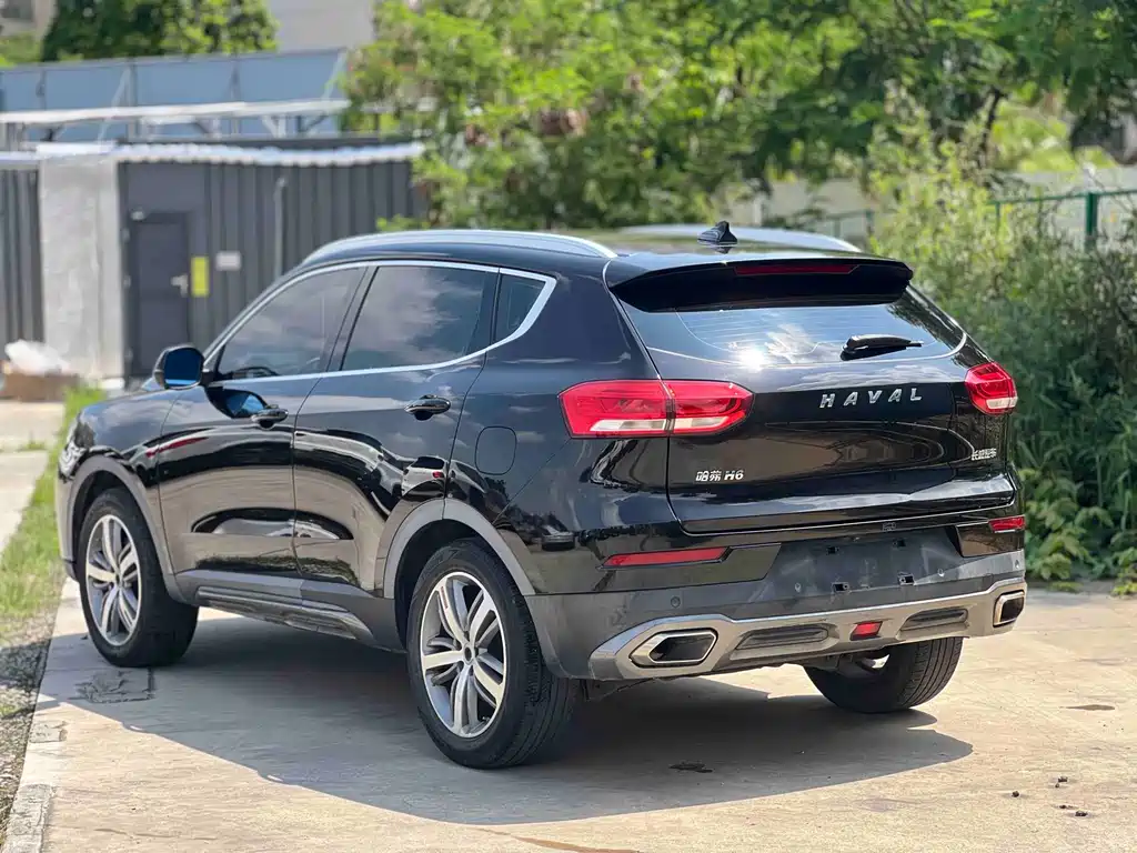 Haval H6 Red Label 1.5 T Auto Luxury