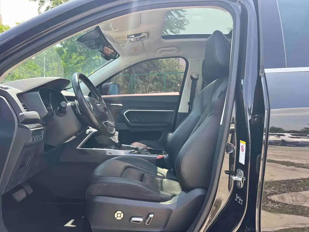 Haval H6 Red Label 1.5 T Auto Luxury