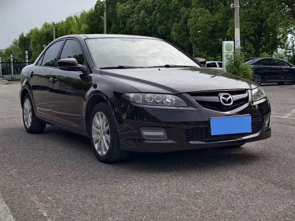 Mazda 6 2.0 L Auto Fashion