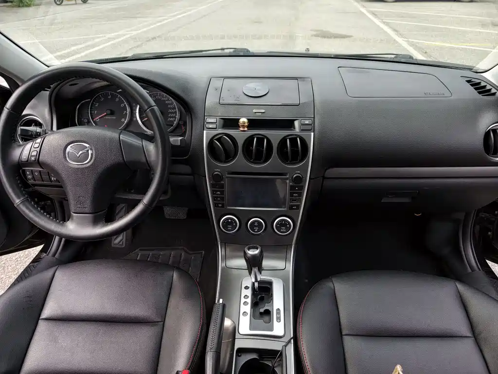 Mazda 6 2.0 L Auto Fashion