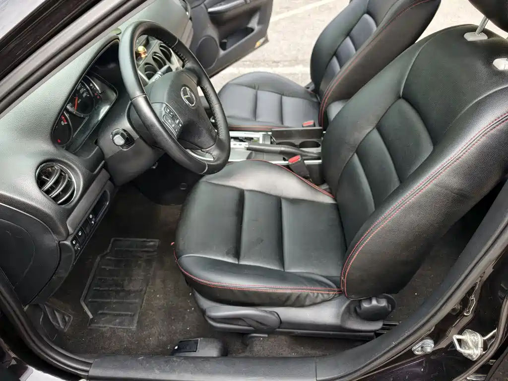Mazda 6 2.0 L Auto Fashion