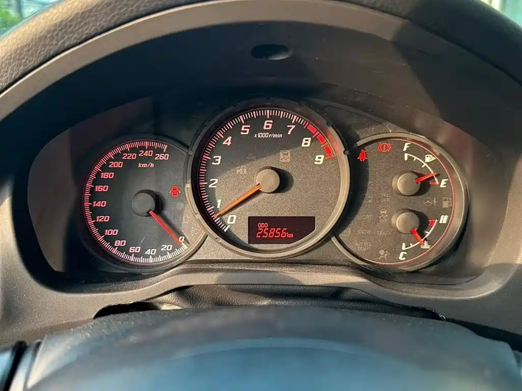 Toyota 86 丰田86 2017款 2.0 L 手动精英型