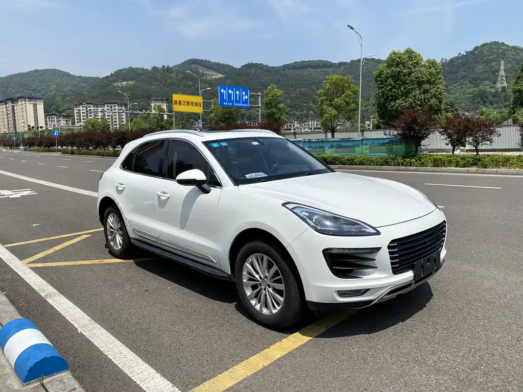 Zotye SR9 2.0 T Manual Ultimate Light