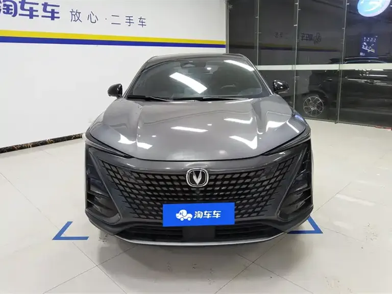Changan UNI-T 1.5 T Distinguished