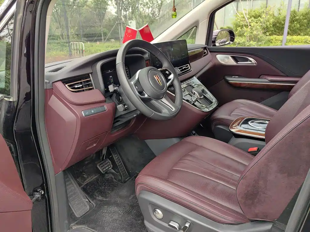Hongqi HQ9 2.0 T Connected Flagship Enjoyment