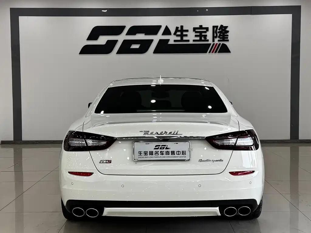 Quattroporte 3.0 T Standard