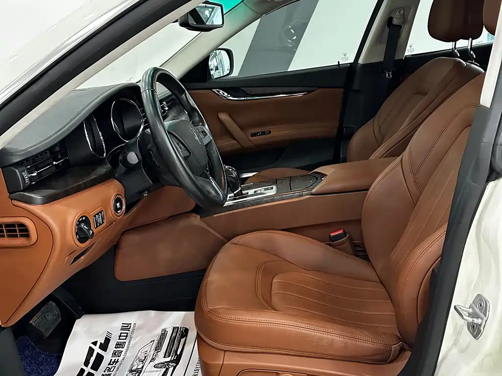 Quattroporte 3.0 T Standard