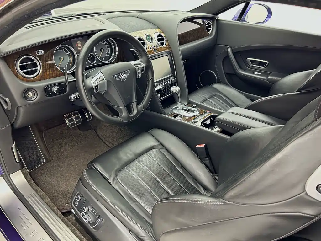 Continental GT 4.0 T GT V8 Standard