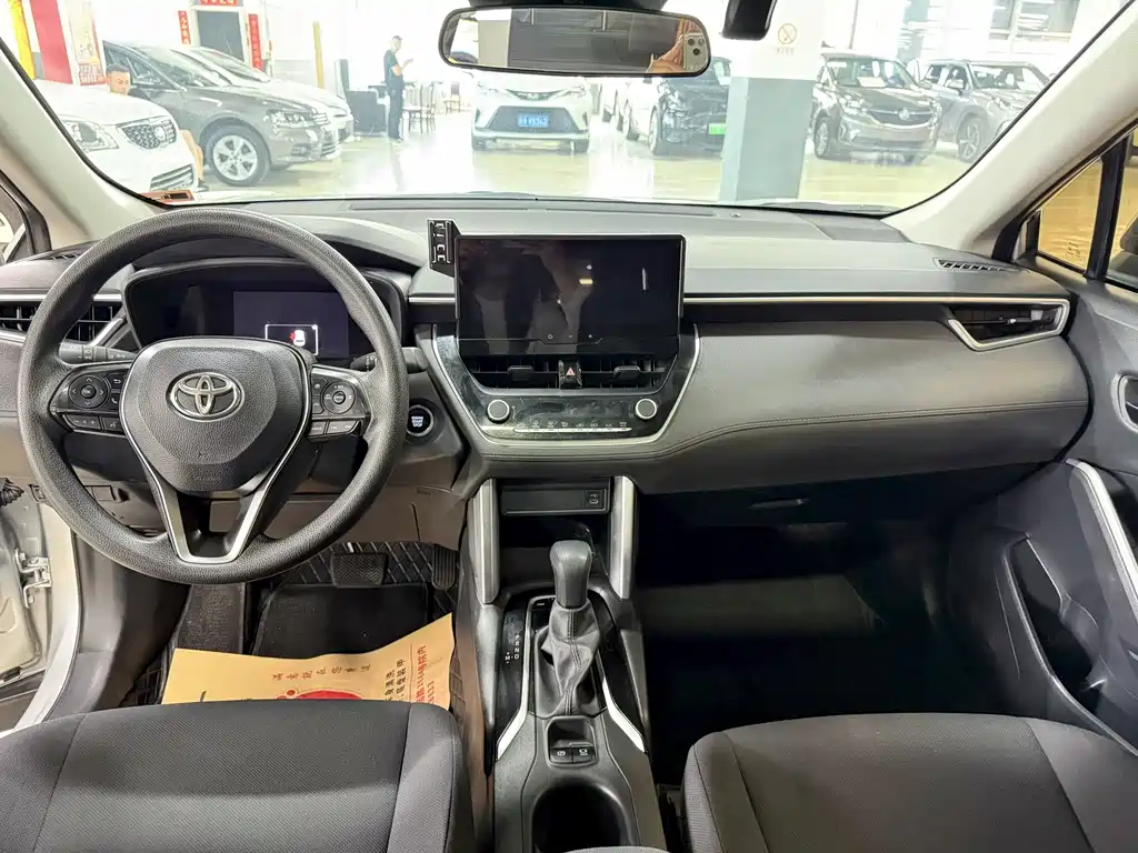 Frontlander 2.0 L CVT Leading