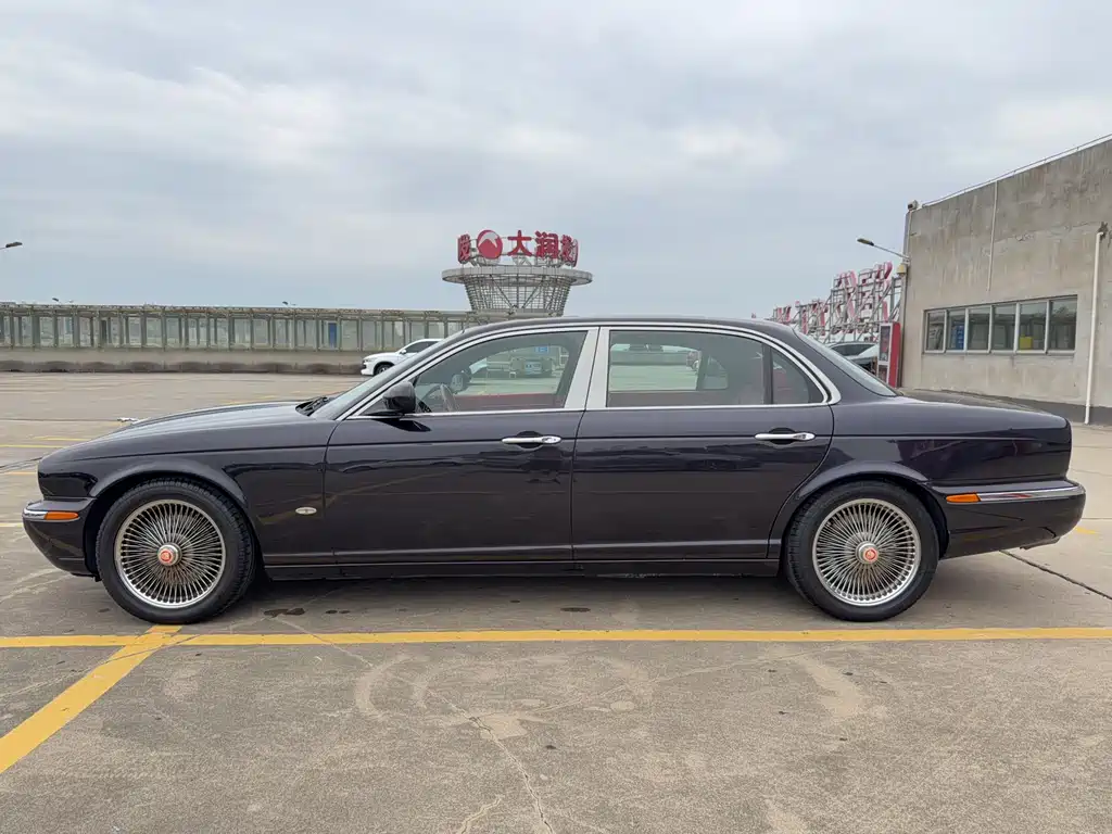 Jaguar XJ XJ6 L 3.0 Royal Extended