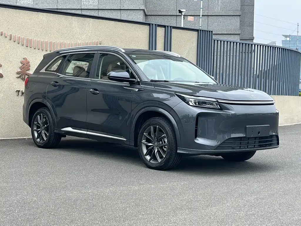 Landian E5 PLUS 蓝电E5 PLUS 2025款 165 km 长续航先享版 7座