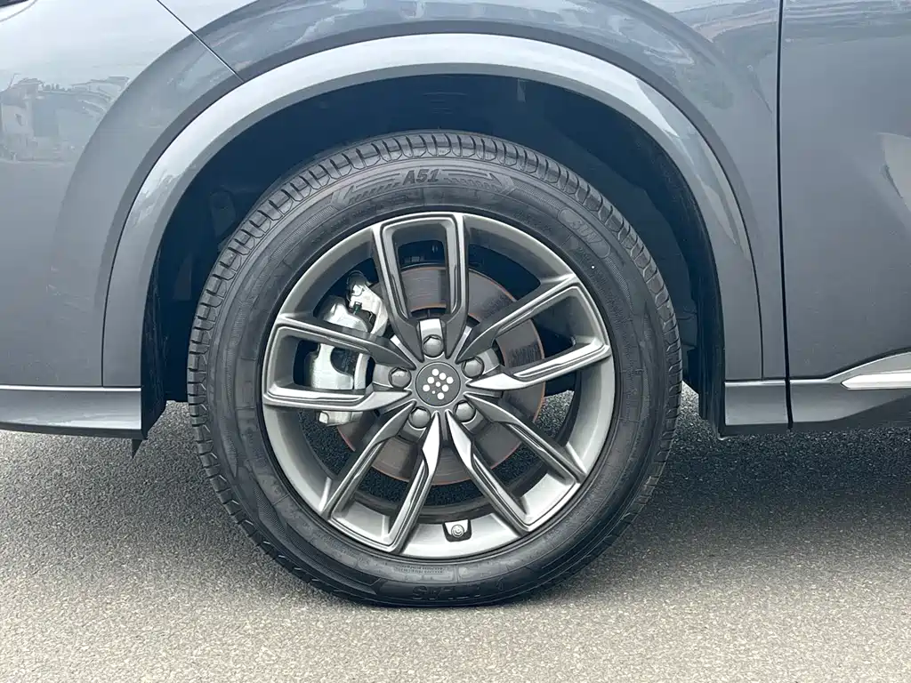 Landian E5 PLUS 蓝电E5 PLUS 2025款 165 km 长续航先享版 7座