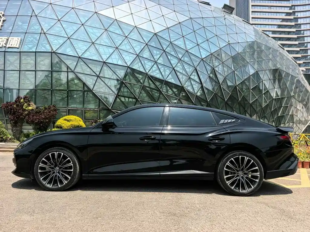 MG7 2.0 T Auto Beauty Hunter Luxury Enjoyment