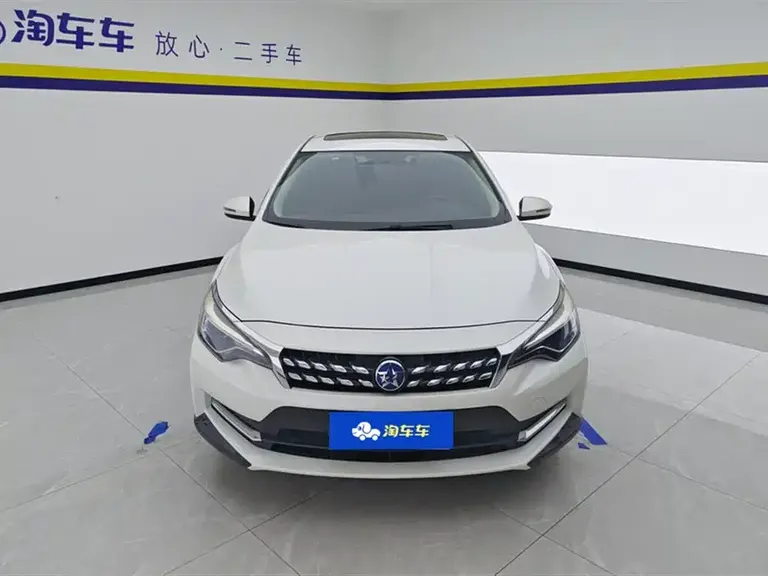 Venucia D60 启辰D60 2020款 1.6 L XL CVT悦享版