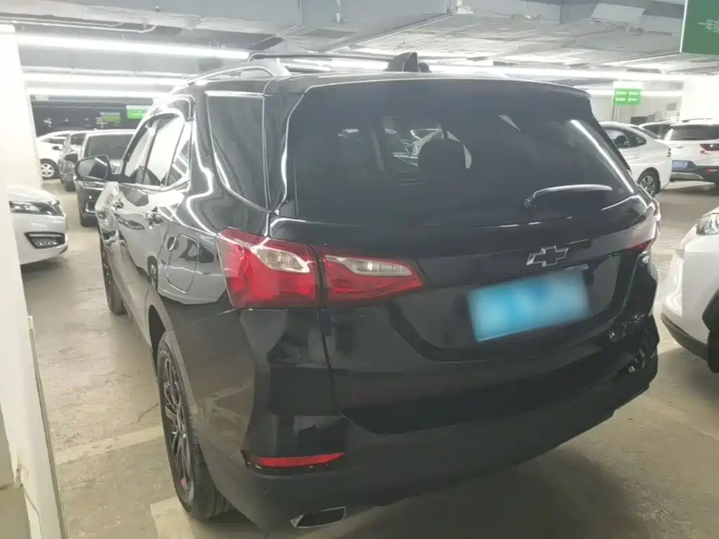Equinox 探界者 2018款 Redline 550 T 自动四驱捍界版RS
