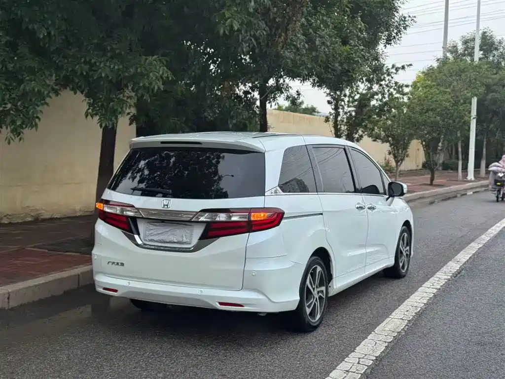 Odyssey 2.4 L Smart Enjoyment