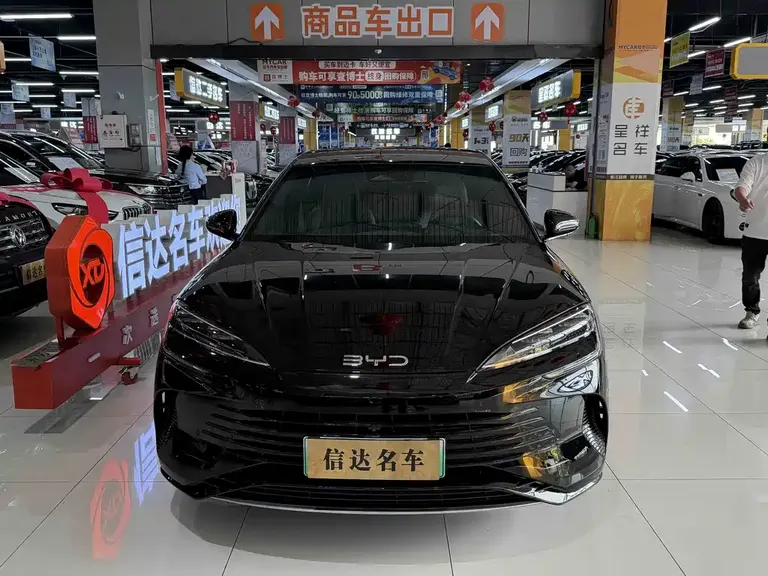 BYD Seal 07 DM-i DM-i 1.5 L 125 km Elite