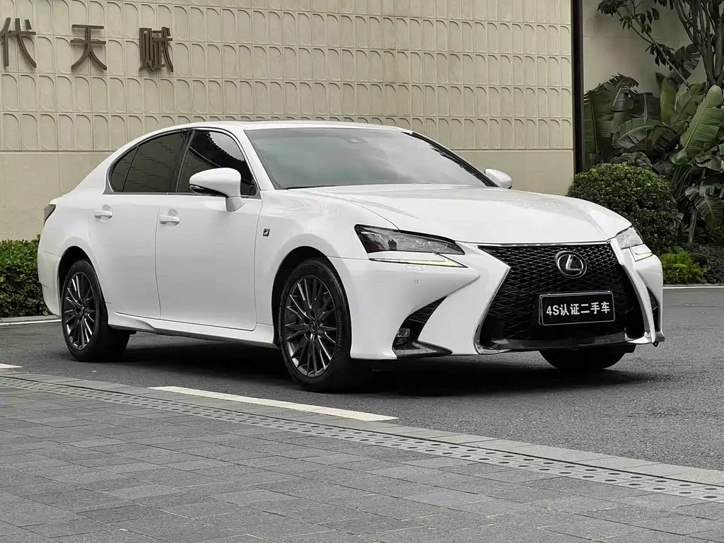 Lexus GS 200 t F SPORT