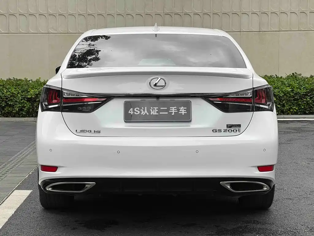 Lexus GS 200 t F SPORT