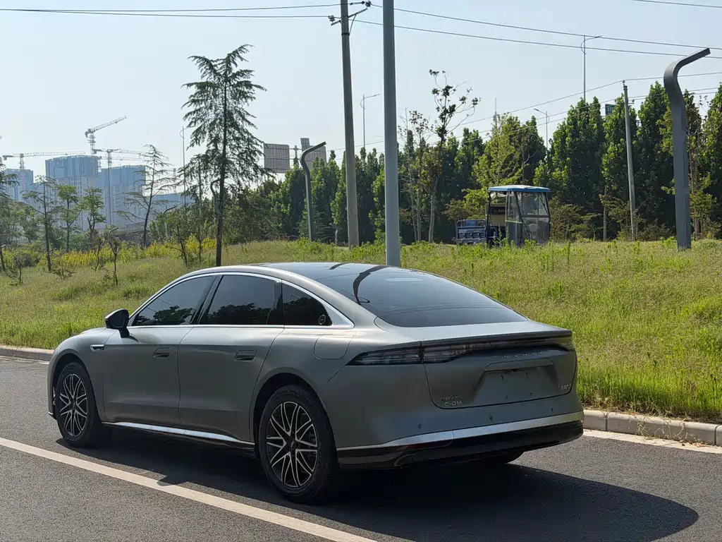 Fengyun A9 L 260 Ultra Long Range Luxury