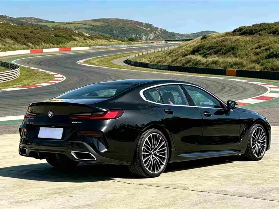 BMW 8 Series 840 i 4-door Coupe M Sport Package