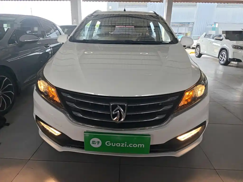 Baojun 310 W 1.5 L Manual Comfort CN-V