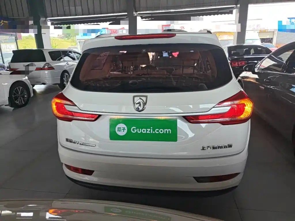 Baojun 310 W 1.5 L Manual Comfort CN-V