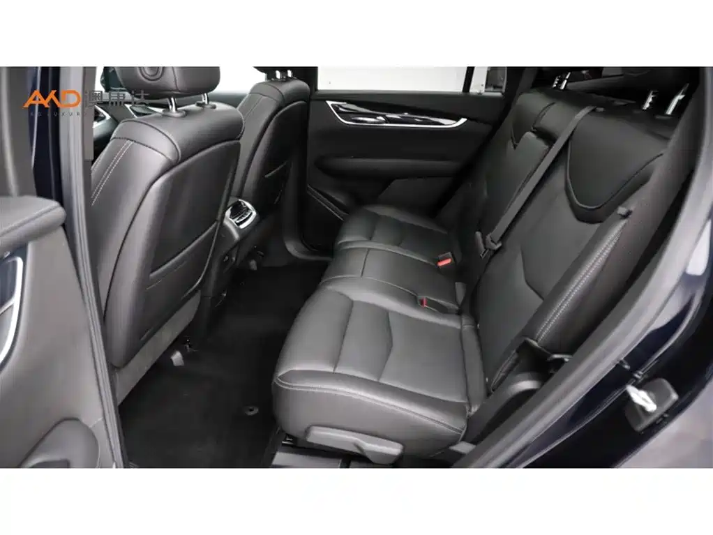 Cadillac XT6 凯迪拉克XT6/2.0 T/21款/七座四驱豪华型