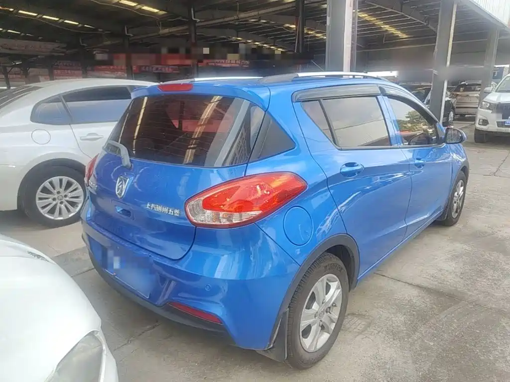 Baojun 310 1.2 L Manual Fashion
