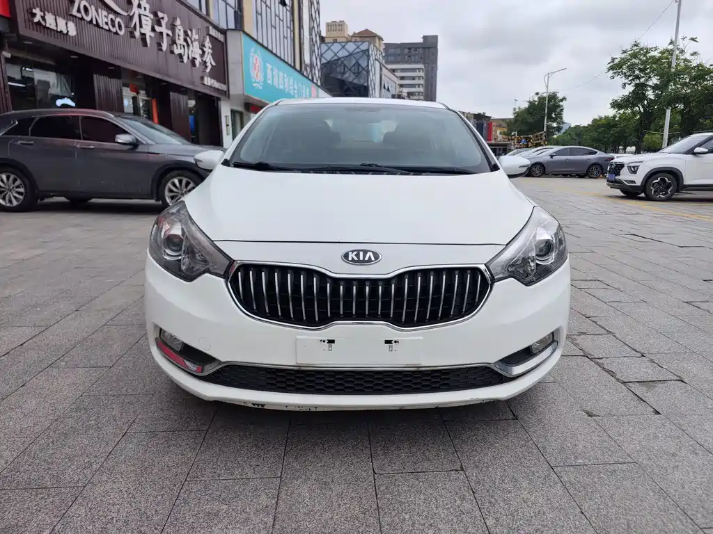 Kia K3 1.6 L Auto GLS