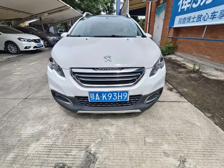 Peugeot 2008 2014 1.6 L Auto Fashion