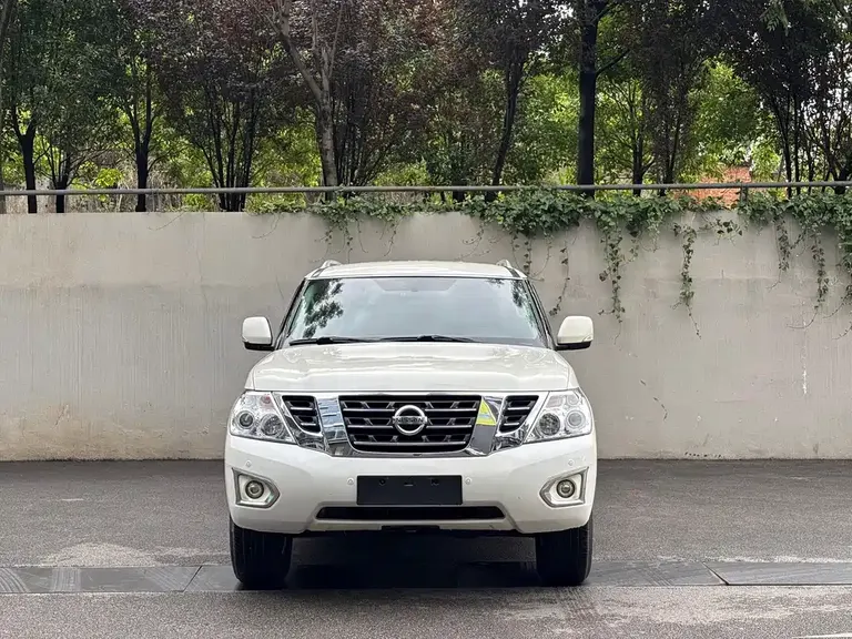 Nissan Patrol 4.0 L Leading Elite