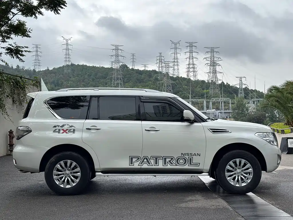 Patrol 4.0 L Leading Elite