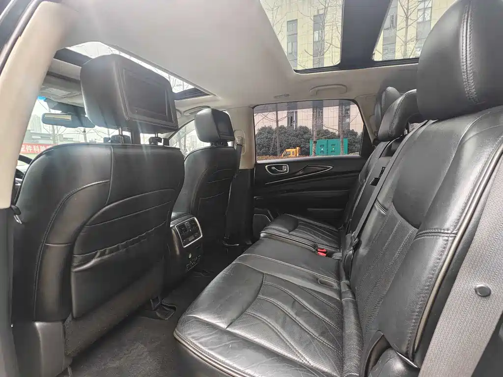 Infiniti JX JX35 4 WD All-round