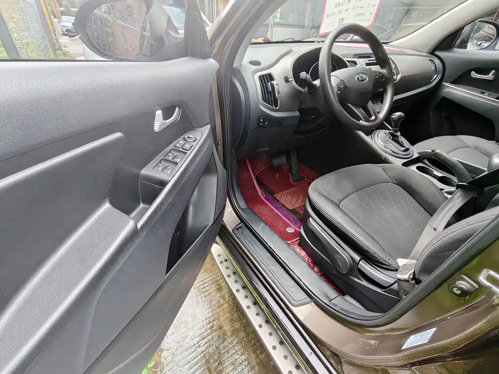 Sportage 2.0 L Auto 2 WD GL