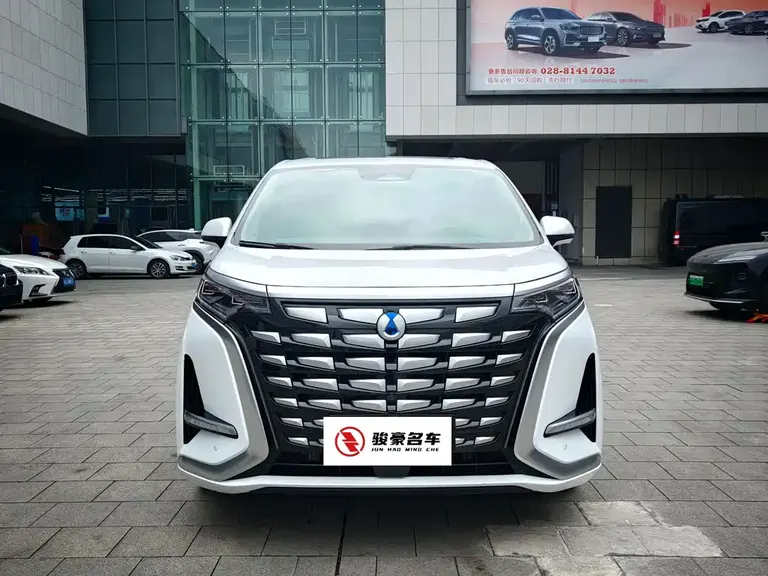 Denza D9 DM-i 970 4 WD Flagship