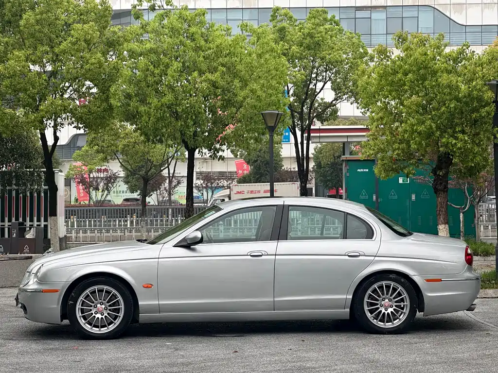 Jaguar S-TYPE 3.0 Dynamic Collector