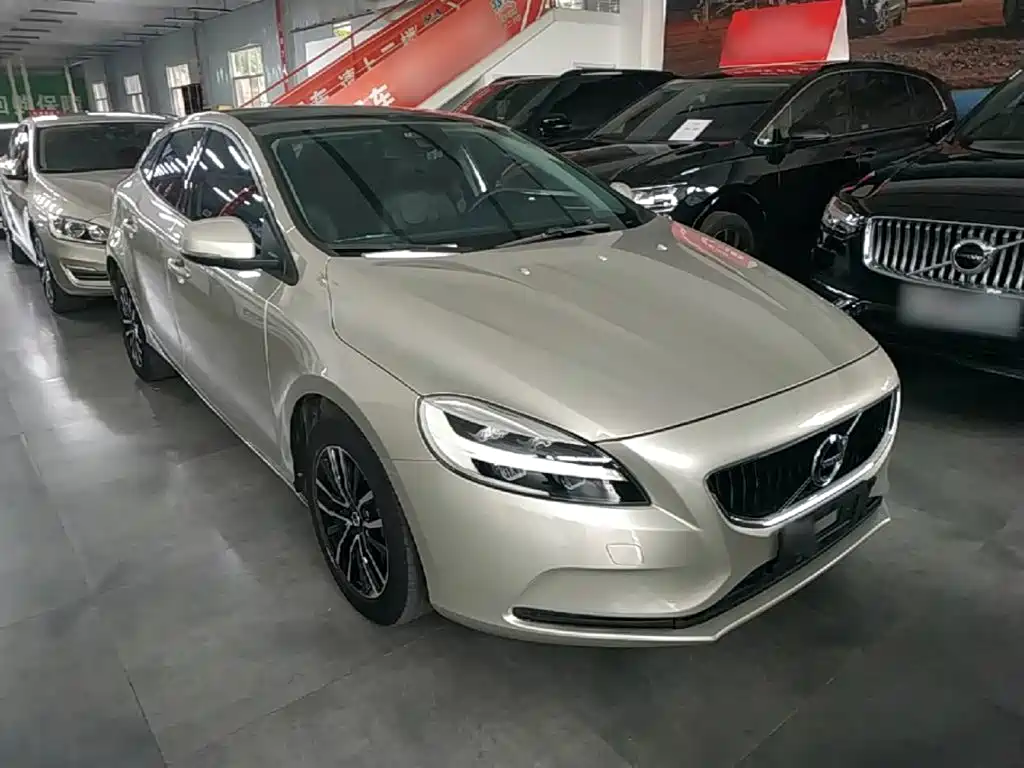 Volvo V40 T3 Smart Ease