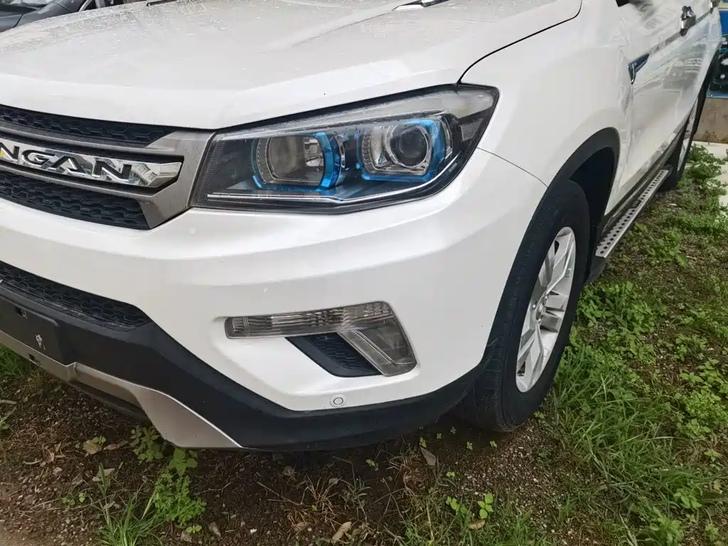 Changan CS75 1.8 T Auto Elite CN-V