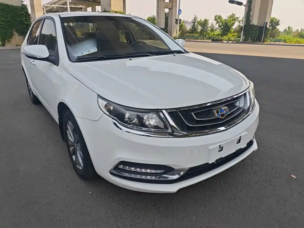 Vision 1.5 L Auto Happy