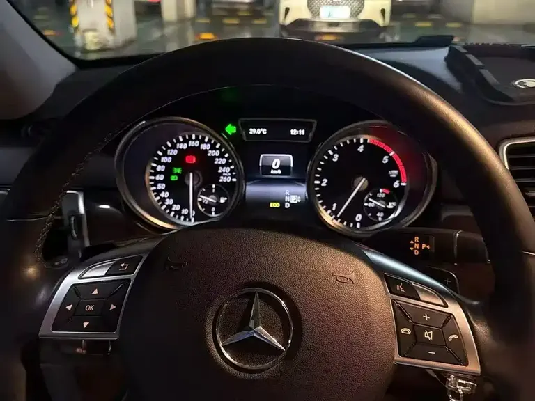 Mercedes-Benz M-Class ML 350 CDI 4 MATIC