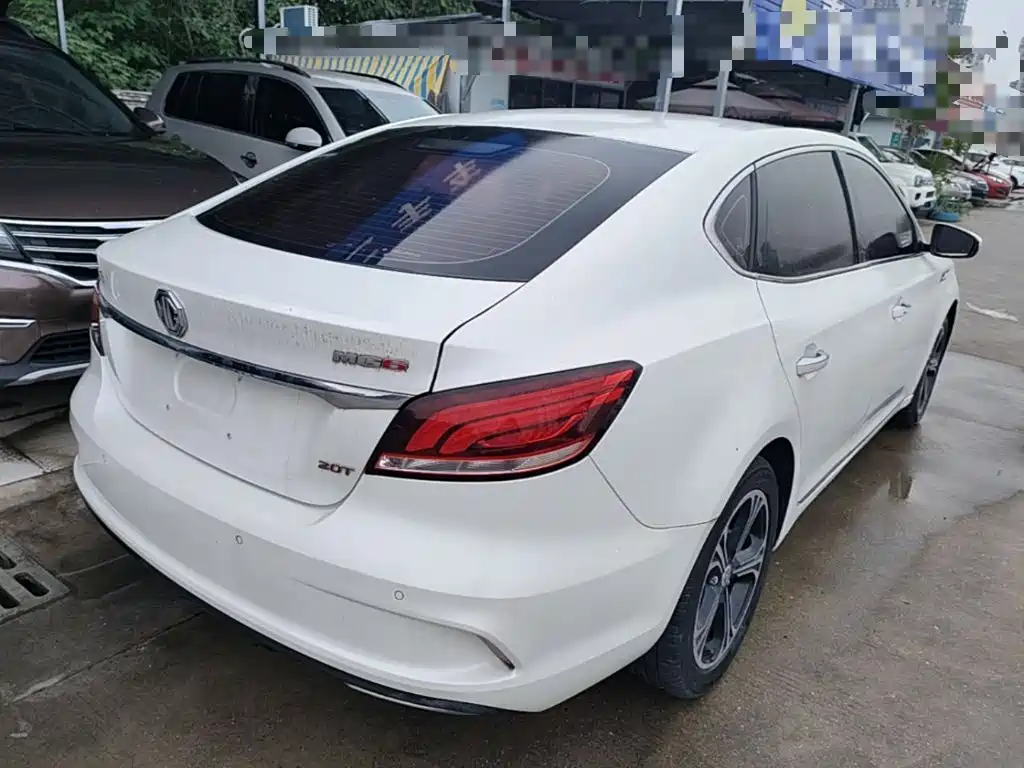 MG6 20 T Auto Luxury Connected CN-V