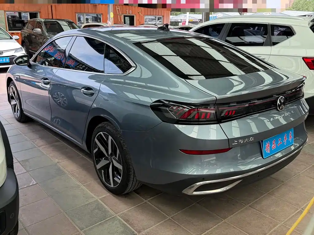 Lamando Lamando L 280 TSI DSG Spicy Cool