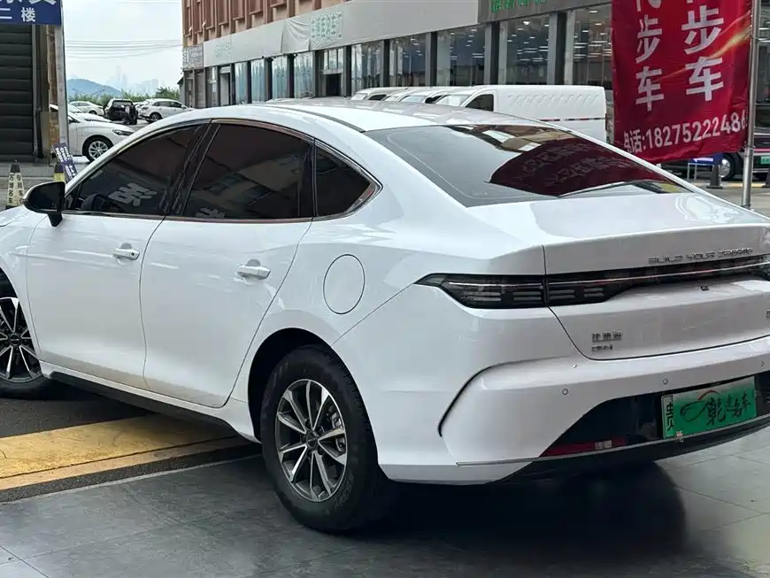 Destroyer 05 Glory DM-i 55 KM Luxury