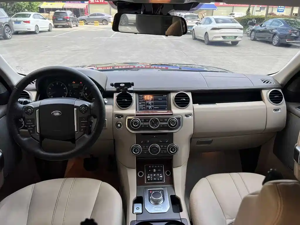 Discovery 3.0 SC V6 SE