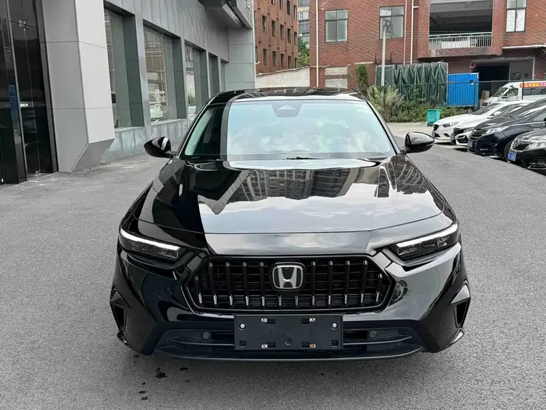 Honda Inspire 260 TURBO Elite